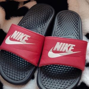 nike slippers pink